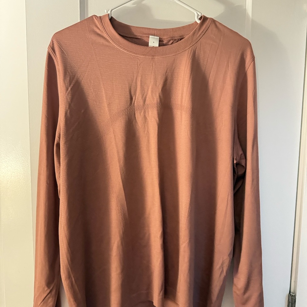 NWOT- Lululemon- swiftly tech long sleeve- relaxed fit sz 8- red clay